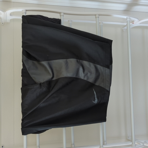 Men's Nike athletic shorts 2 xl - Picture 4 of 6